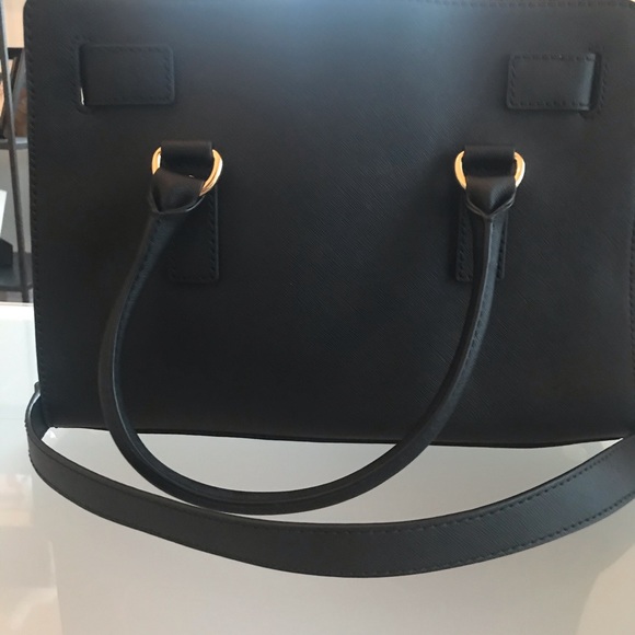 Michael Kors Saffiano Leather Bag - Picture 2 of 4